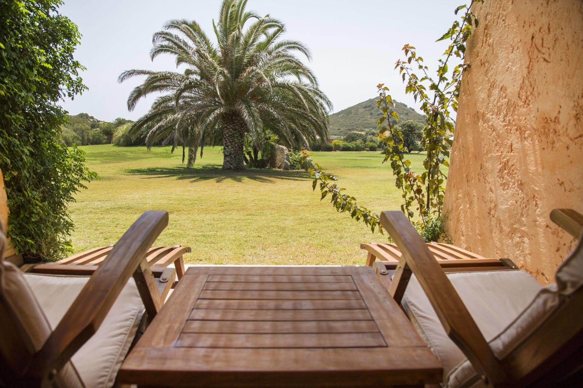 Sant'Elmo Beach Hotel Castiadas Exterior photo