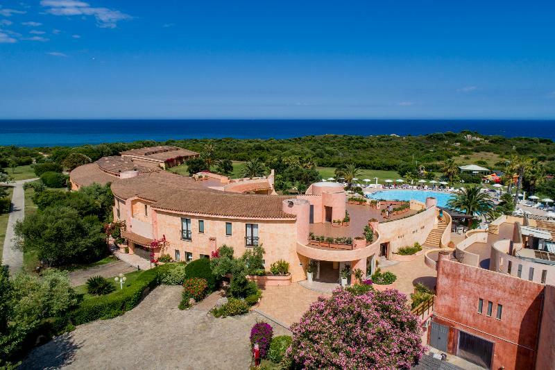 Sant'Elmo Beach Hotel Castiadas Exterior photo